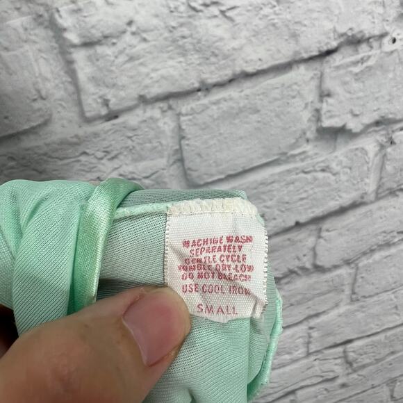 Vintage Nylon Green Lace Pajama Top Size S 1/2 Button Front Short Sleeve Tunic - Picture 4 of 5